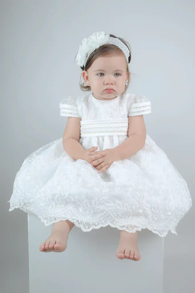 Natalia_batita con diadema.webp