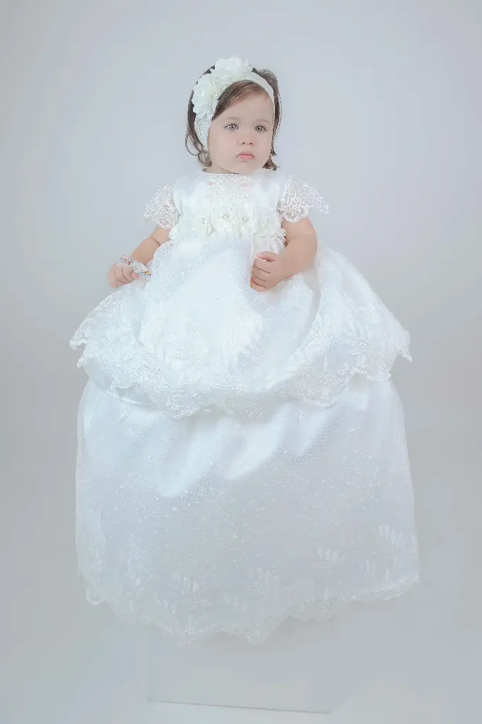 Valeria_ropon con diadema (1).webp